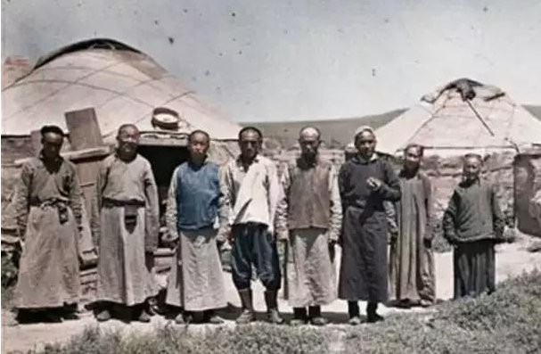 中国60年前的社会是怎么样的？