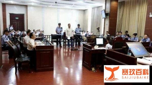 金仲兵：从海底捞“烟头”报警，谈执法断案“先下手为强”