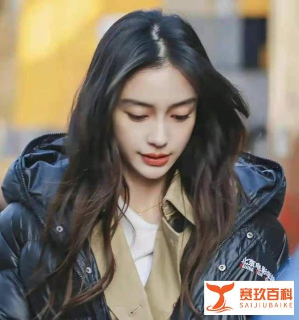 曝85花女星杨颖新恋情，男方被猜测是资源大佬，女方助理火速辟谣