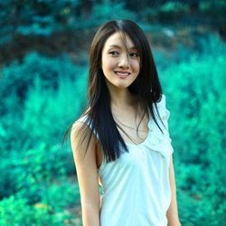 游佐七海的人物简介