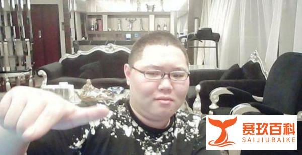 没有和沈灵敏分手！PDD暖心回应，害怕她被网暴，没住在一起