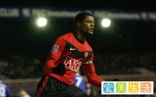 埃弗拉:与苏牙冲突因被骂‘黑鬼’,当时有人威胁杀我全家