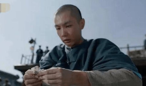 靳治豫死了?
