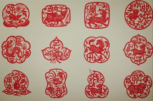 世风日下虎鼠奸,师兄情谊照丹青是什么生肖