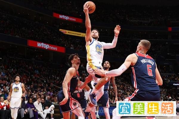 卫冕冠军觉醒，库里41分，格林撅腚3分奠定胜局，勇士升至西部第7