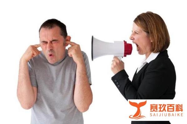 蒋方舟称女性不该沉默，不看实际情况硬打拳？遭网友群嘲
